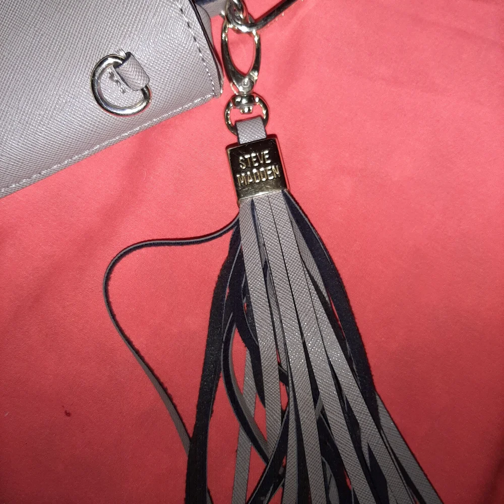 Steve Madden Hobo Bag - Picture 6 of 8